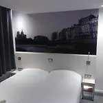 Hotel Kyriad 12 - Nation