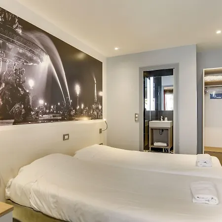 Hotel Kyriad 12 - Nation