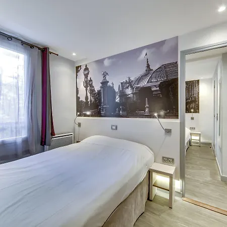 Kyriad 12 - Nation Hotel 3*